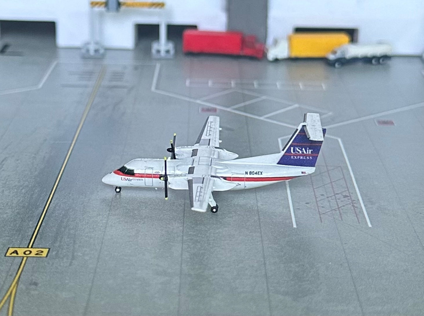 1:400 USAir Dash 8 Q100 N804EX 3D Design Deck