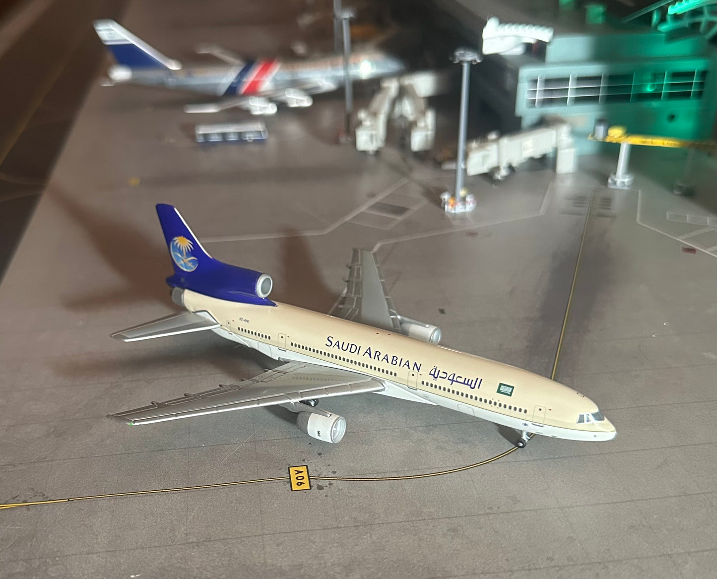 1:400 Saudi Arabian Airlines Lockheed L-1011-300 Gemini Jets