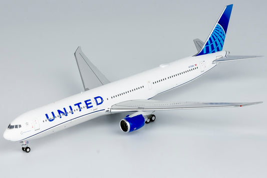 1:400 United Airlines 767-400ER "Blue Evolution"  CF6 engines NG Models