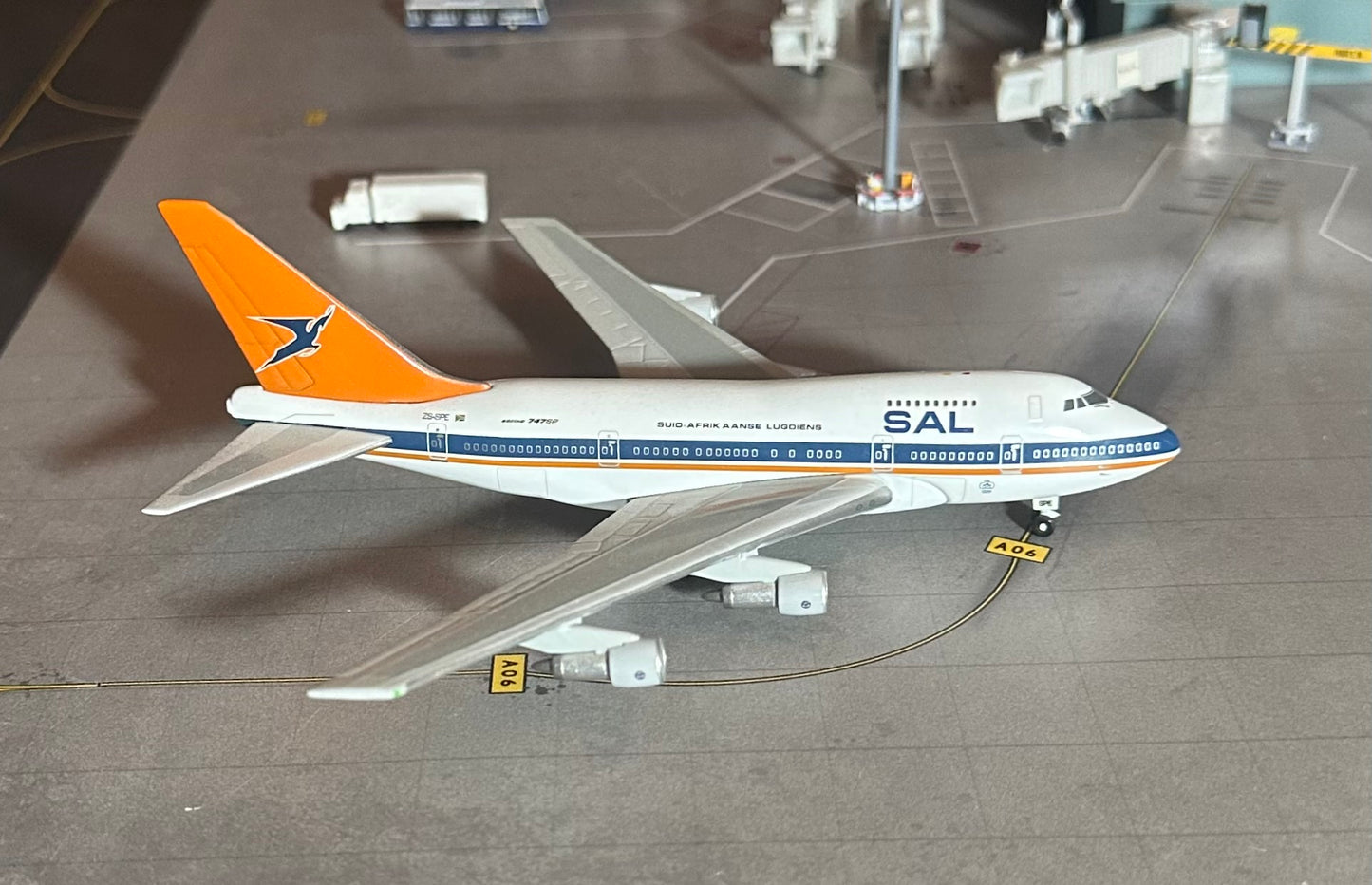 1:400 South African Airways B747SP Gemini Jets