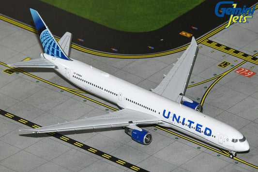 1:400 United Airlines B767-400ER Gemini Jets