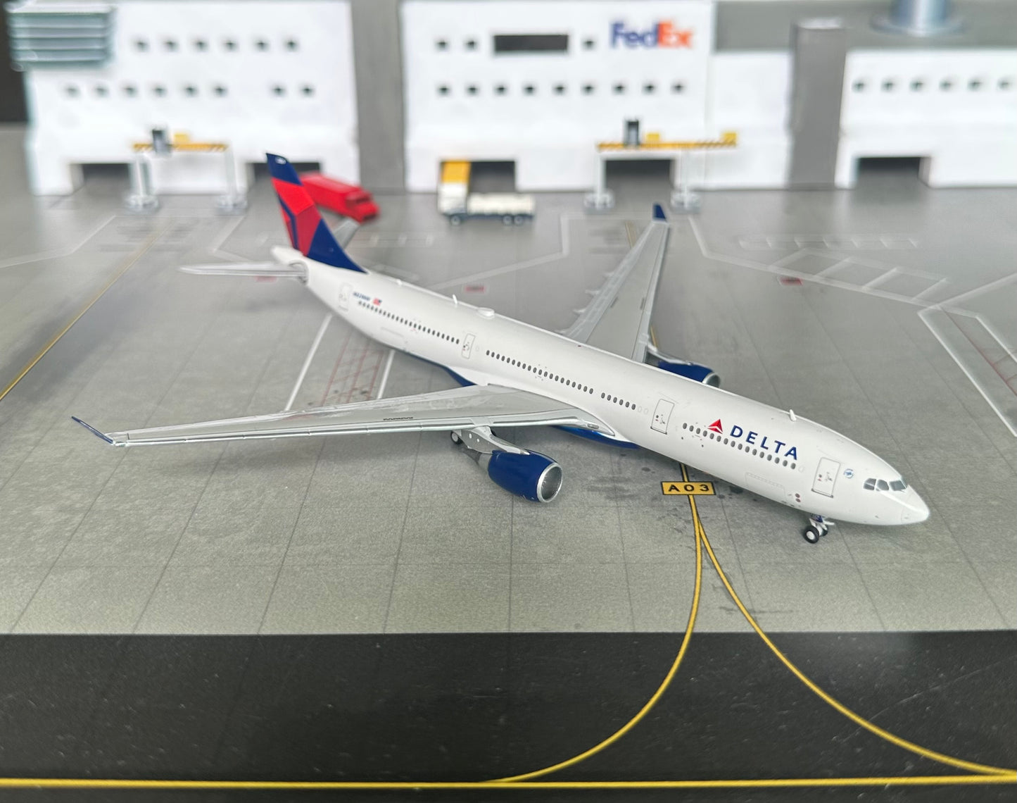 1:400 Delta Air Lines A330-300 Gemini Jets