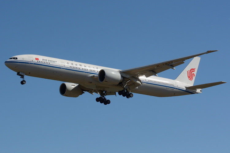 Pre-order 1:400 Air China B777-300ER Phoenix Models