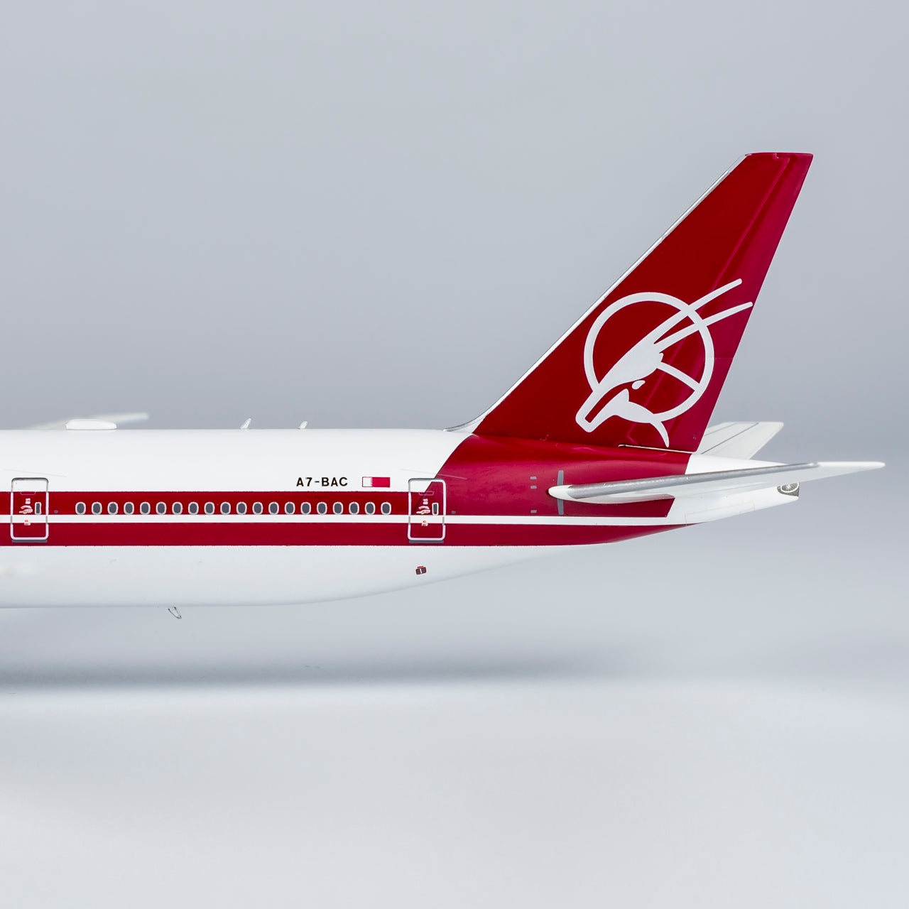 1:400 Qatar Airways B777-300ER "25th Anniversary Retro" NG Models