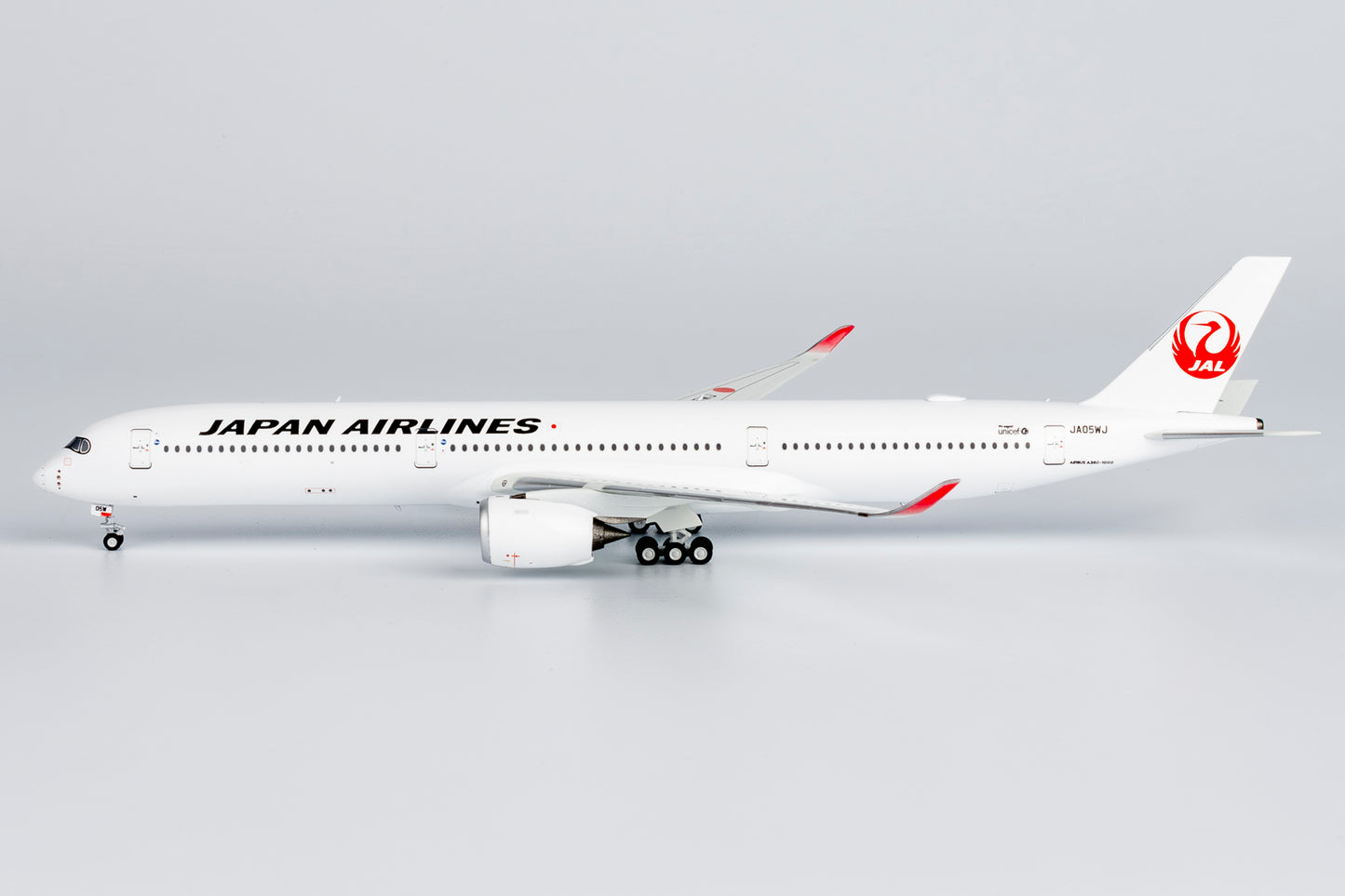 1:400 Japan Airlines A350-1000 JA05WJ NG Models