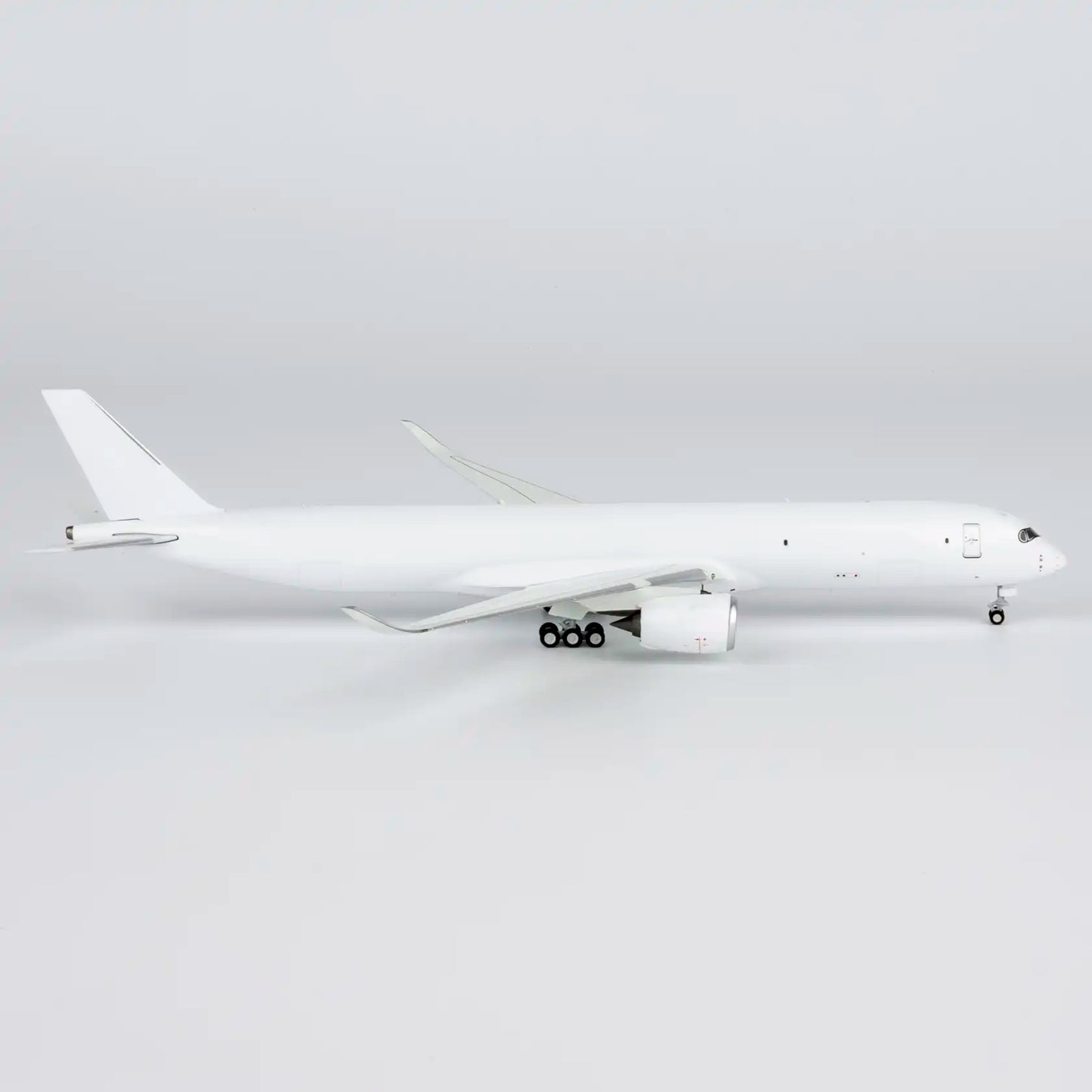 1:400 Blank Model A350F NG Models