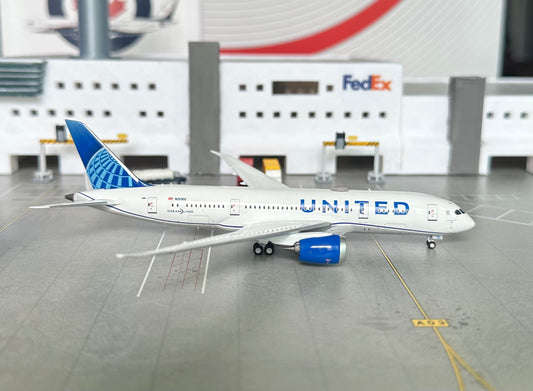 1:400 United Airlines B787-8 Dreamliner N26902 NG Models