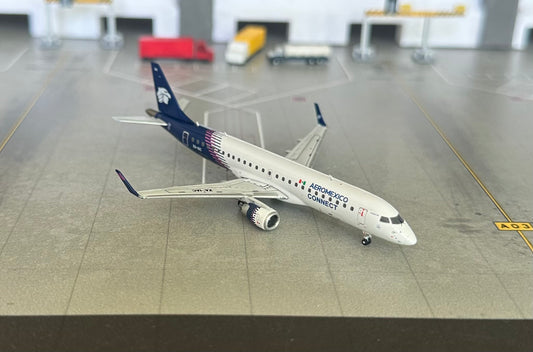 1:400 Aeromexico Embraer ERJ-190 Gemini Jets