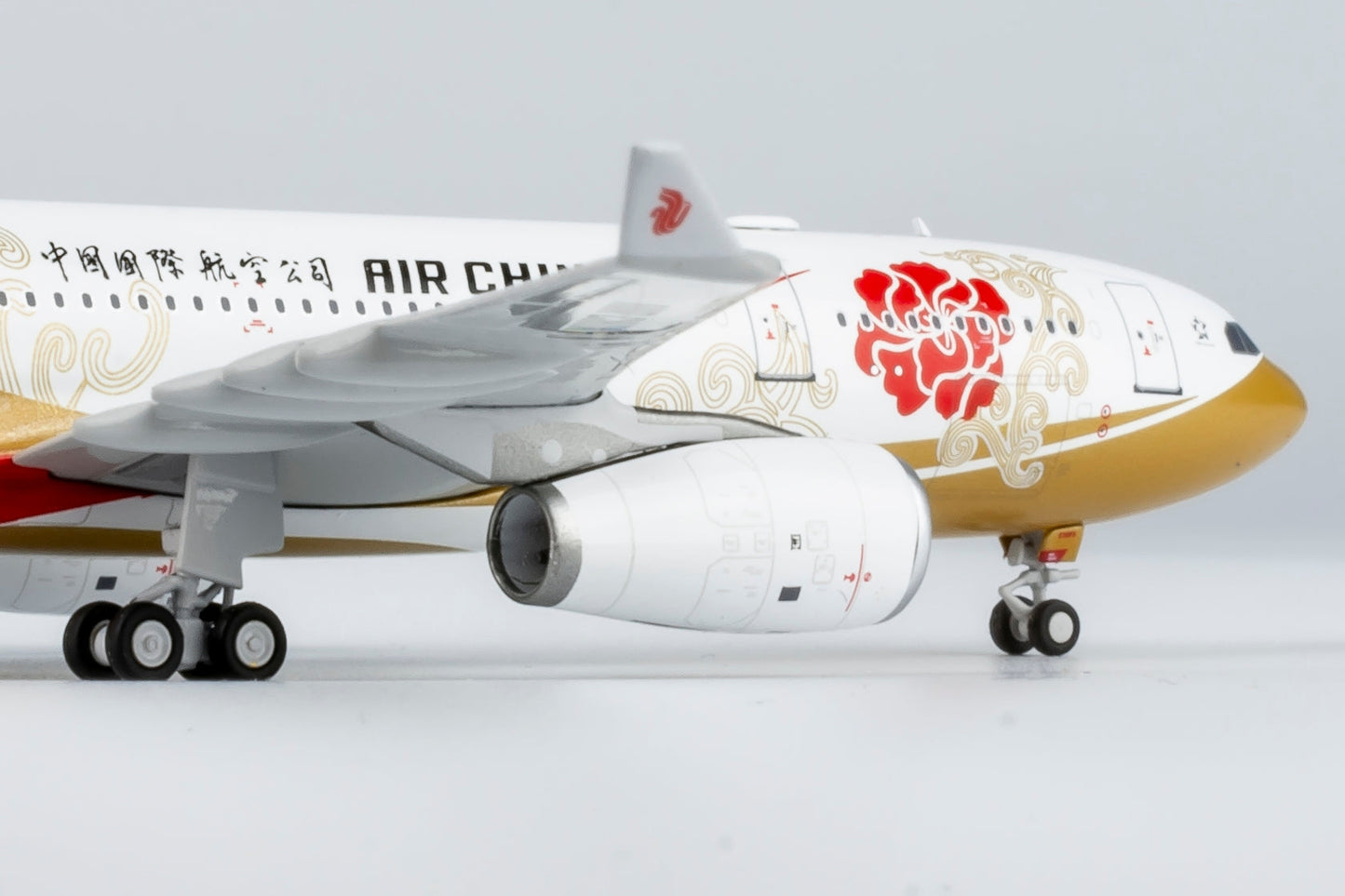 1:400 Air China A330-200 NG Models Classic Series. Ultimate Collection