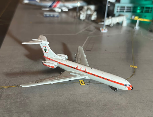 1:400 MEA Middle East Airlines Vickers VC-10 Gemini Jets