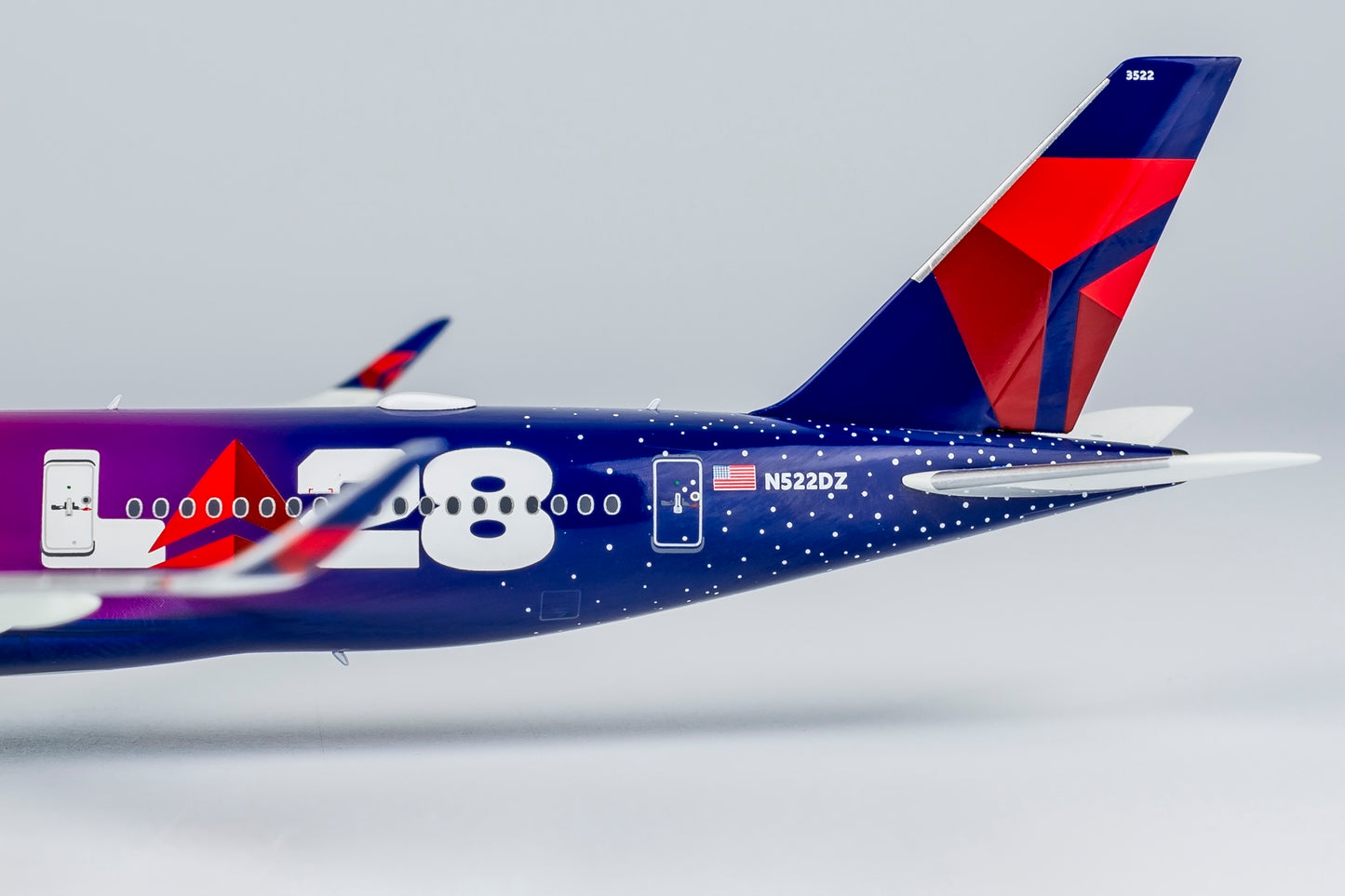 1:400 Delta Air Lines A350-900 "LA28" Ultimate Collection NG Models