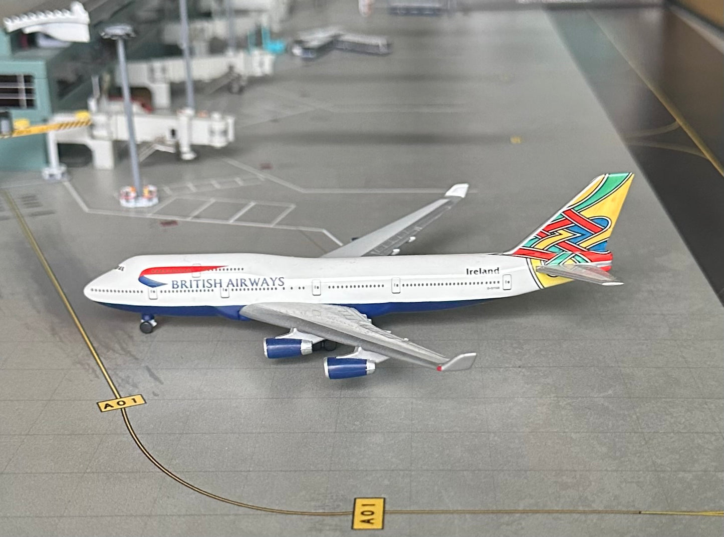 1:500 British Airways B747-400 “Ireland Tail” Herpa Wings