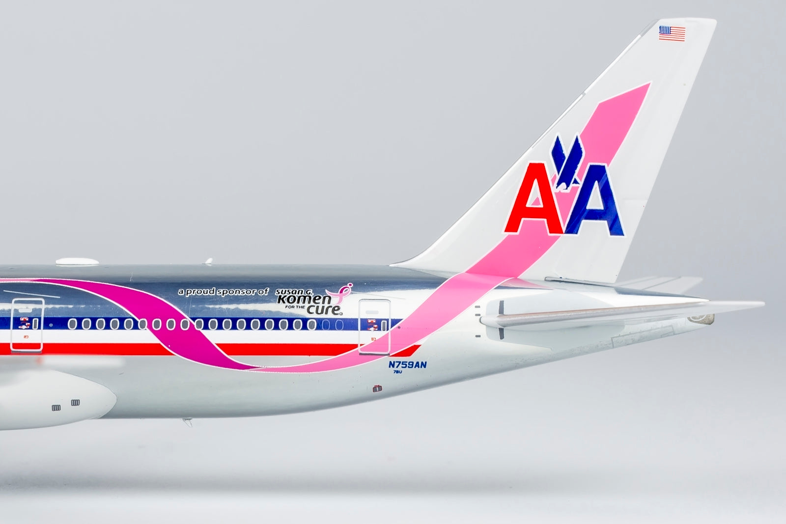 1:400 American Airlines B777-200ER Pink Ribbon, polished. NG Models