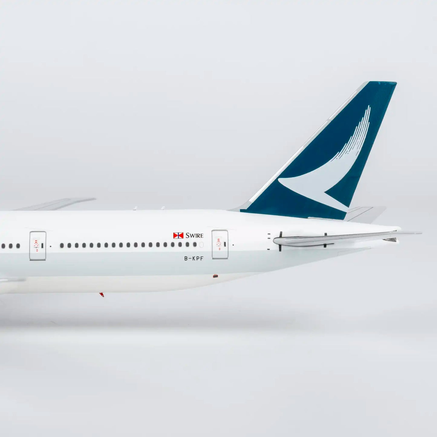 1:400 Cathay Pacific B777-300ER B-KPF NG Models Ultimate Collection*
