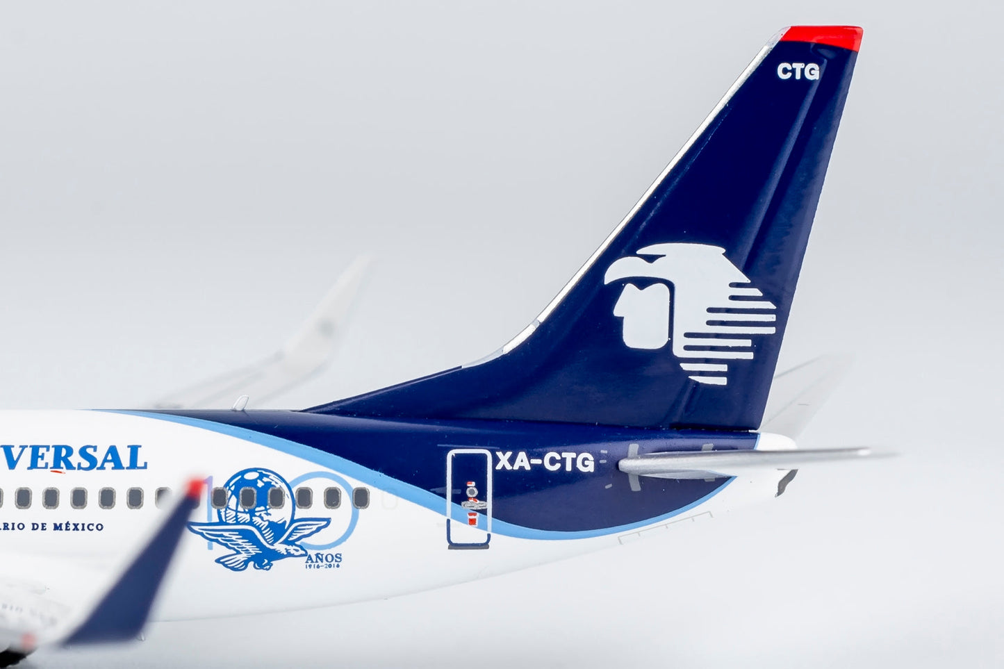 1:400 AeroMexico B737-700 "1916-2016 ANOS" NG Models