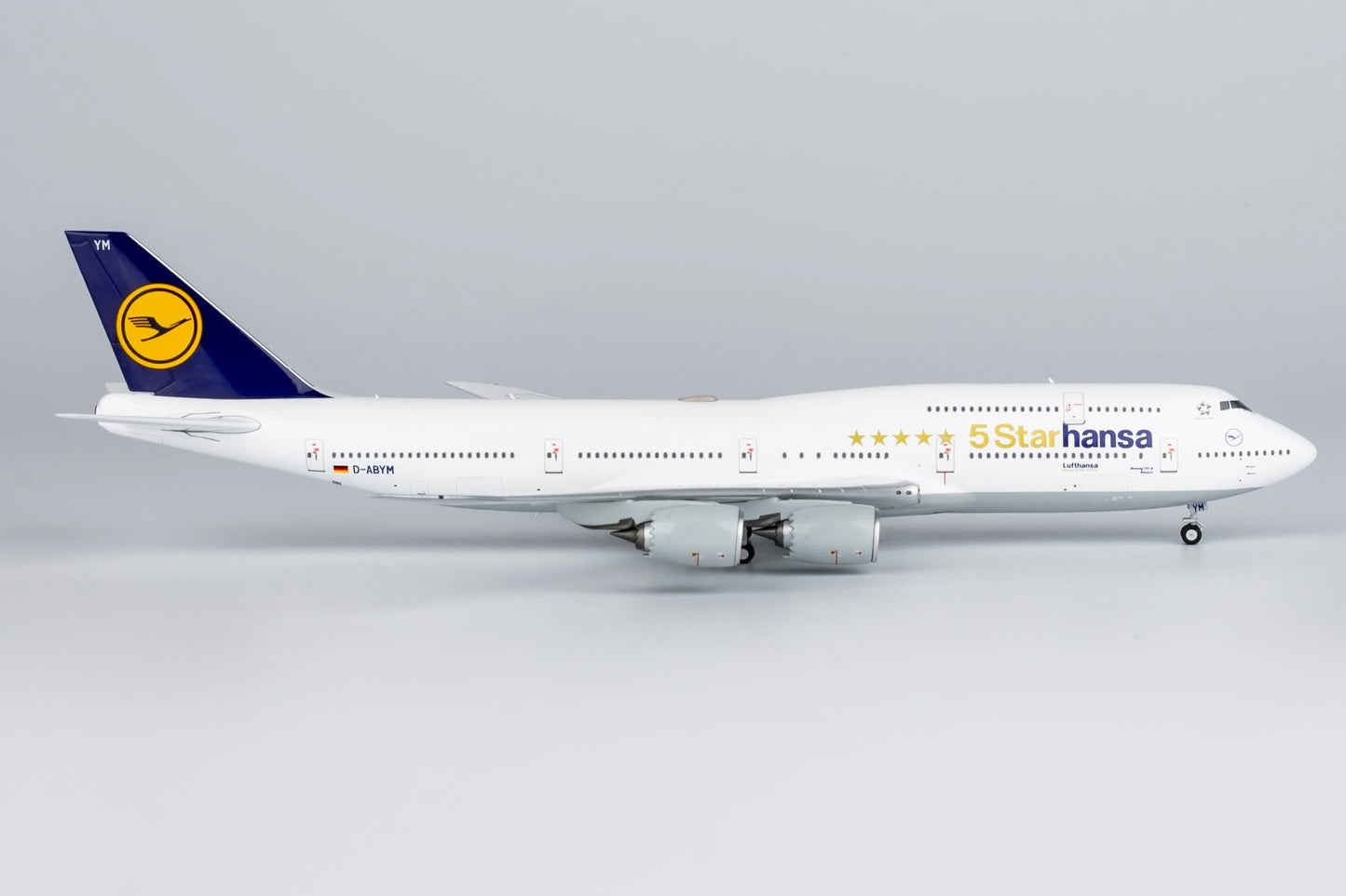 1:400 Lufthansa 747-8 "Starhansa" NG Models