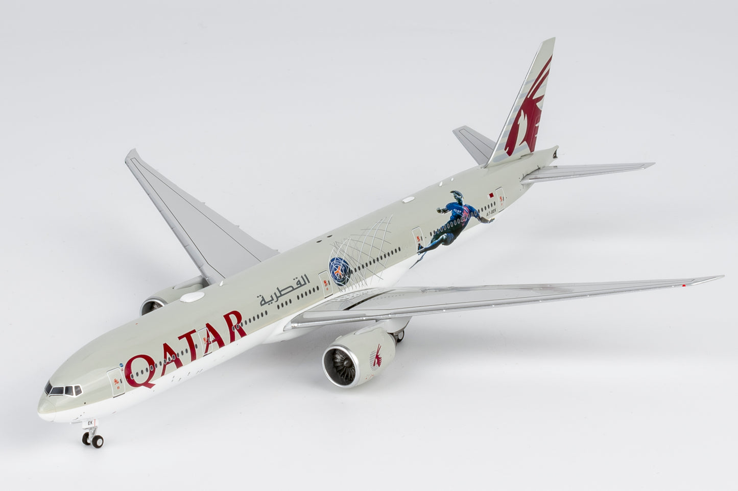 1:400 Qatar Airways B777-300ER A7-BEK “Paris Saint Germain” NG Models