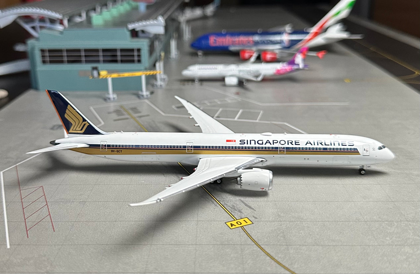 1:400 Singapore Airlines B787-10 Phoenix Models