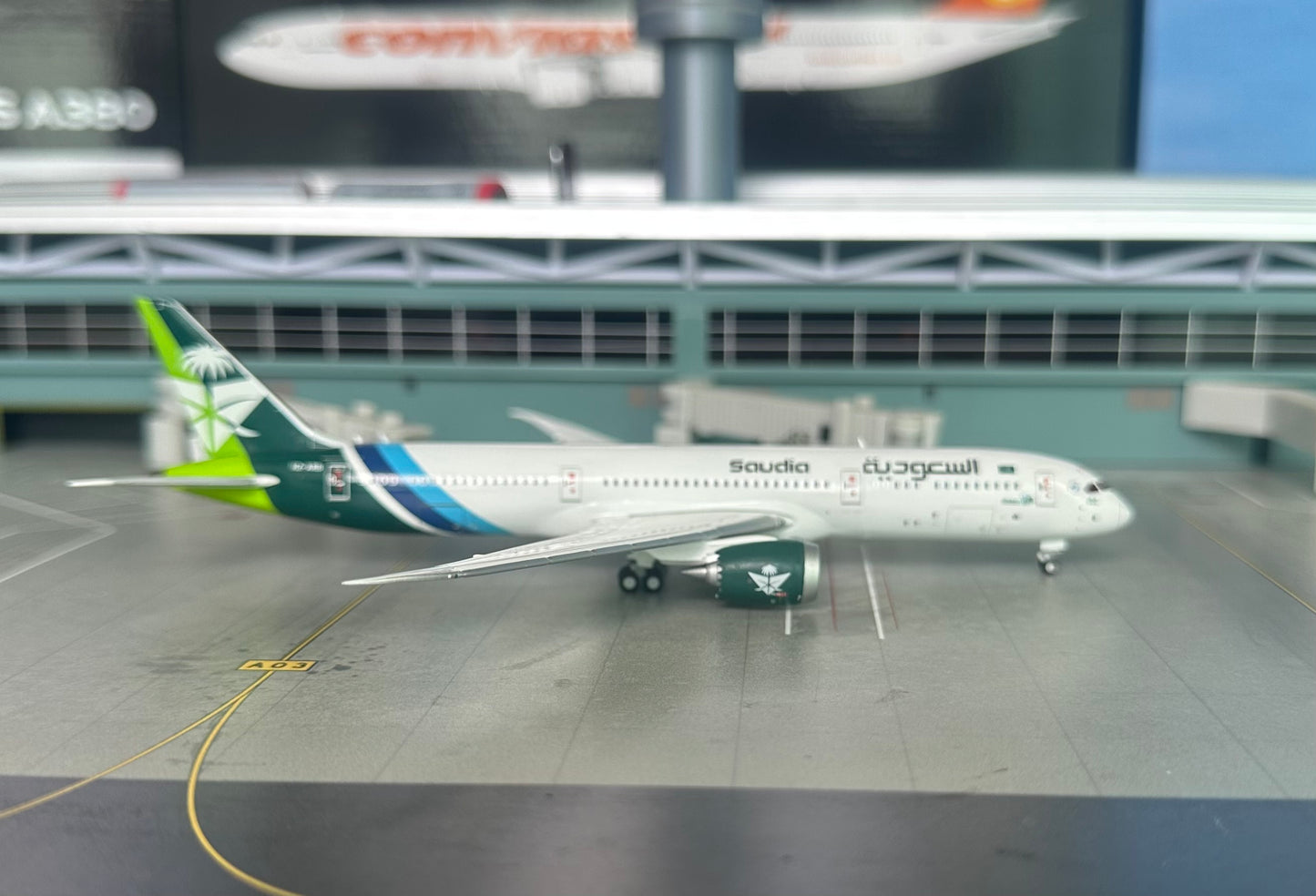 1:400 Saudi Arabian Airlines B787-9 Dreamliner Gemini Jets