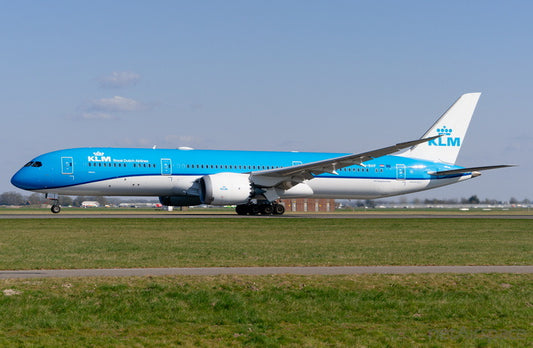 Pre-order 1:400 KLM B787-9 Dreamliner Phoenix Models