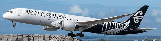 Pre-order 1:400 Air New Zealand B787-9 Dreamliner Aviation 400