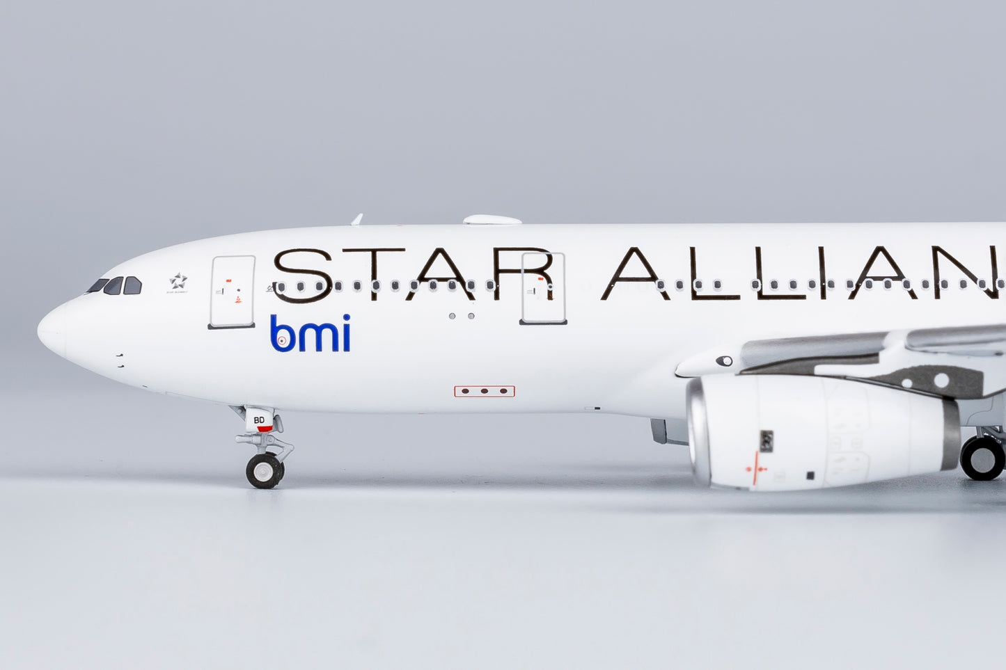 1:400 bmi British Midland International A330-200 "Star Alliance" NG Models