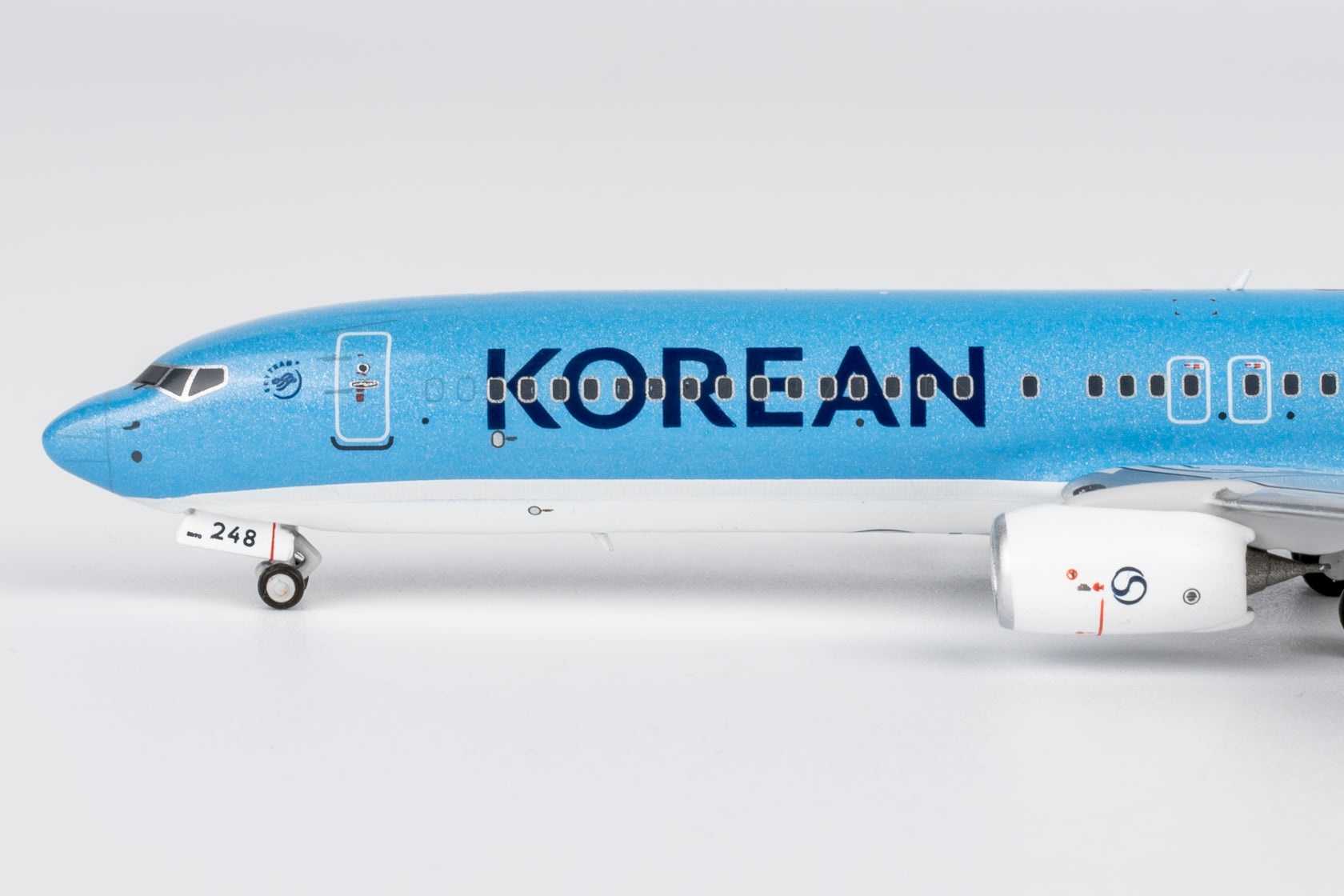 1:400 Korean Air B737-900ER HL8248 NG Models – mv400models