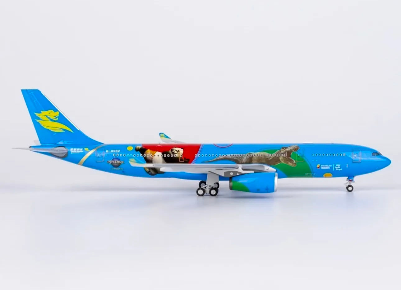 1:400 Capitol Airlines A330-200 “Beijing Universal Resort” NG Models