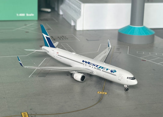 1:400 WestJet B767-300ER Phoenix Models