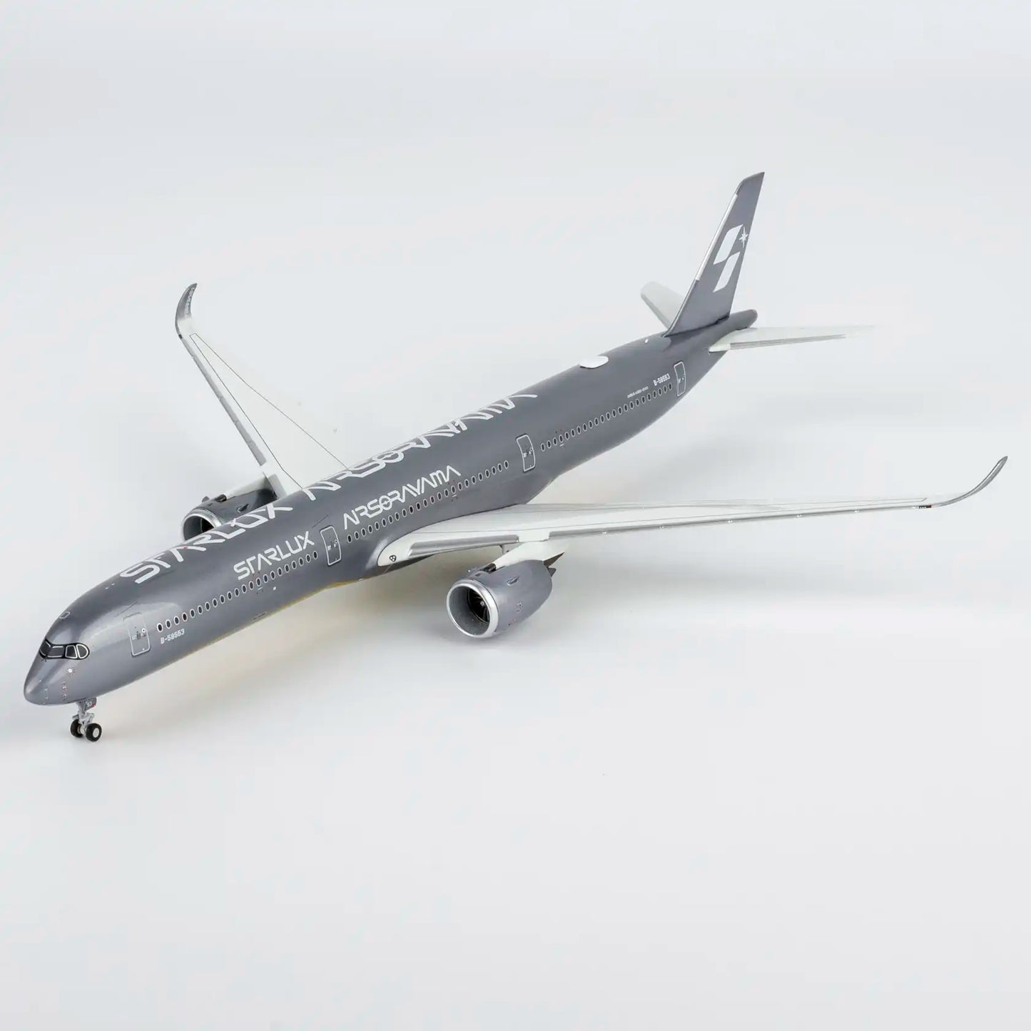 1:400 Starlux A350-1000 “Airsorayama Silver” NG Models Ultimate Collection*