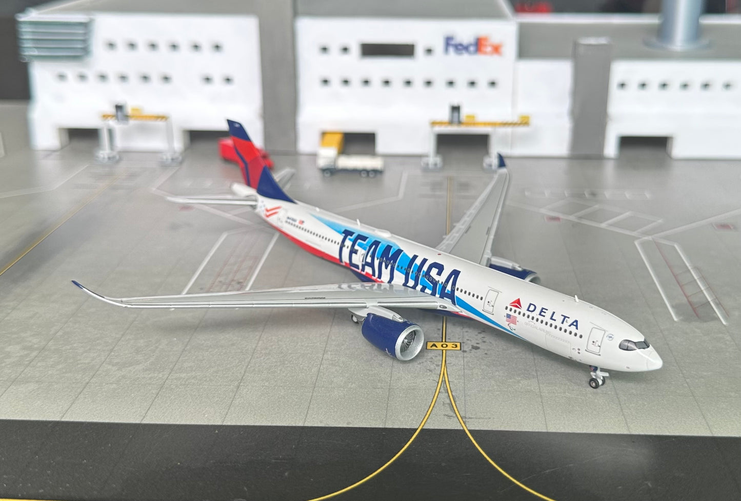 1:400 Delta Air Lines A330-900 “Team USA” Gemini Jets