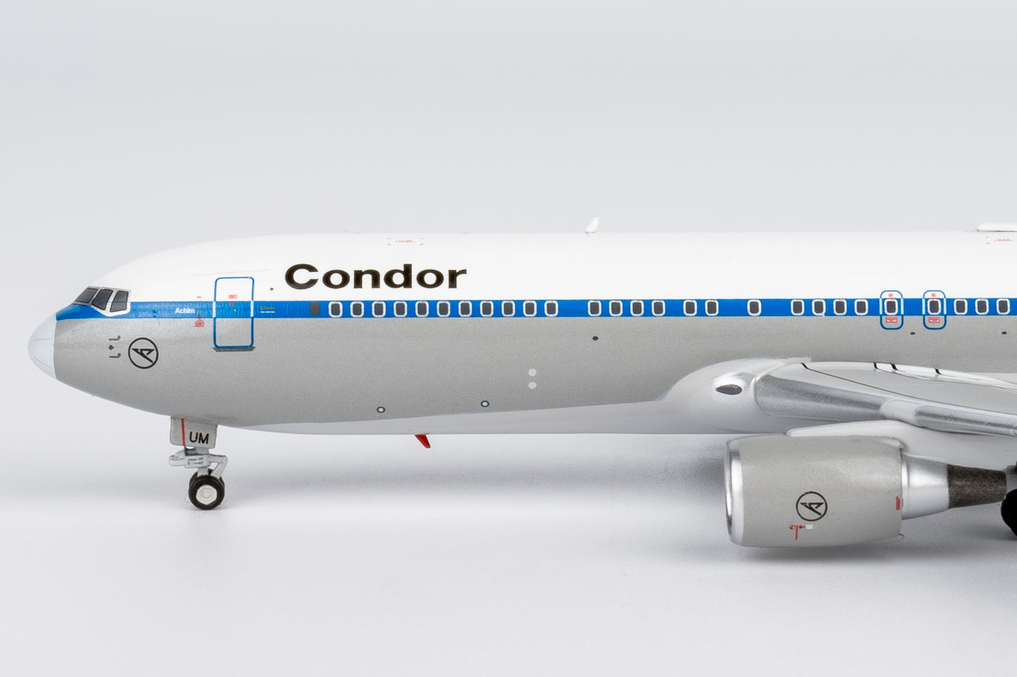 1:400 Condor B767-300ER D-ABUM White Nose cone NG Models