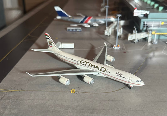 1:400 Etihad A340-500 Dragon Wings