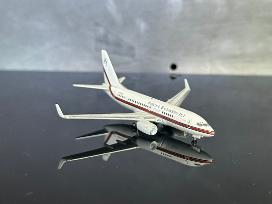 1:400 Boeing Business Jet B737-700 Gemini Jets
