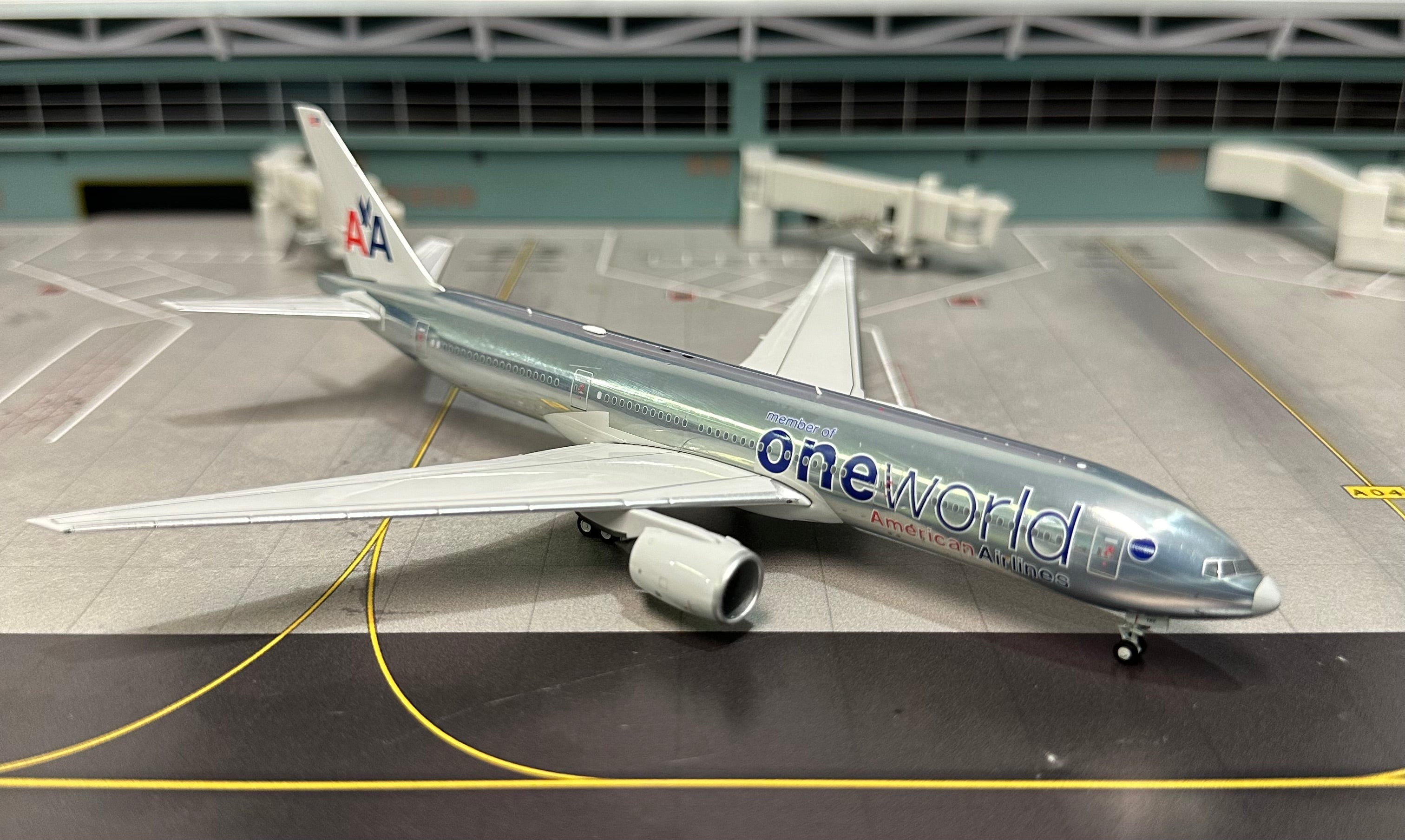 1:400 American Airlines 777-200ER "Oneworld; Polished" NG Models ...