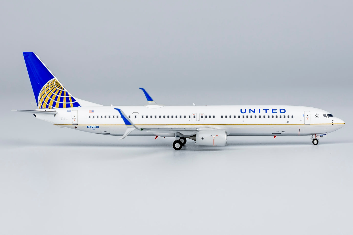 1:400 United Airlines B737-900ER "CO-UA merged livery; with scimitar winglets; with one hundred title" NG Models