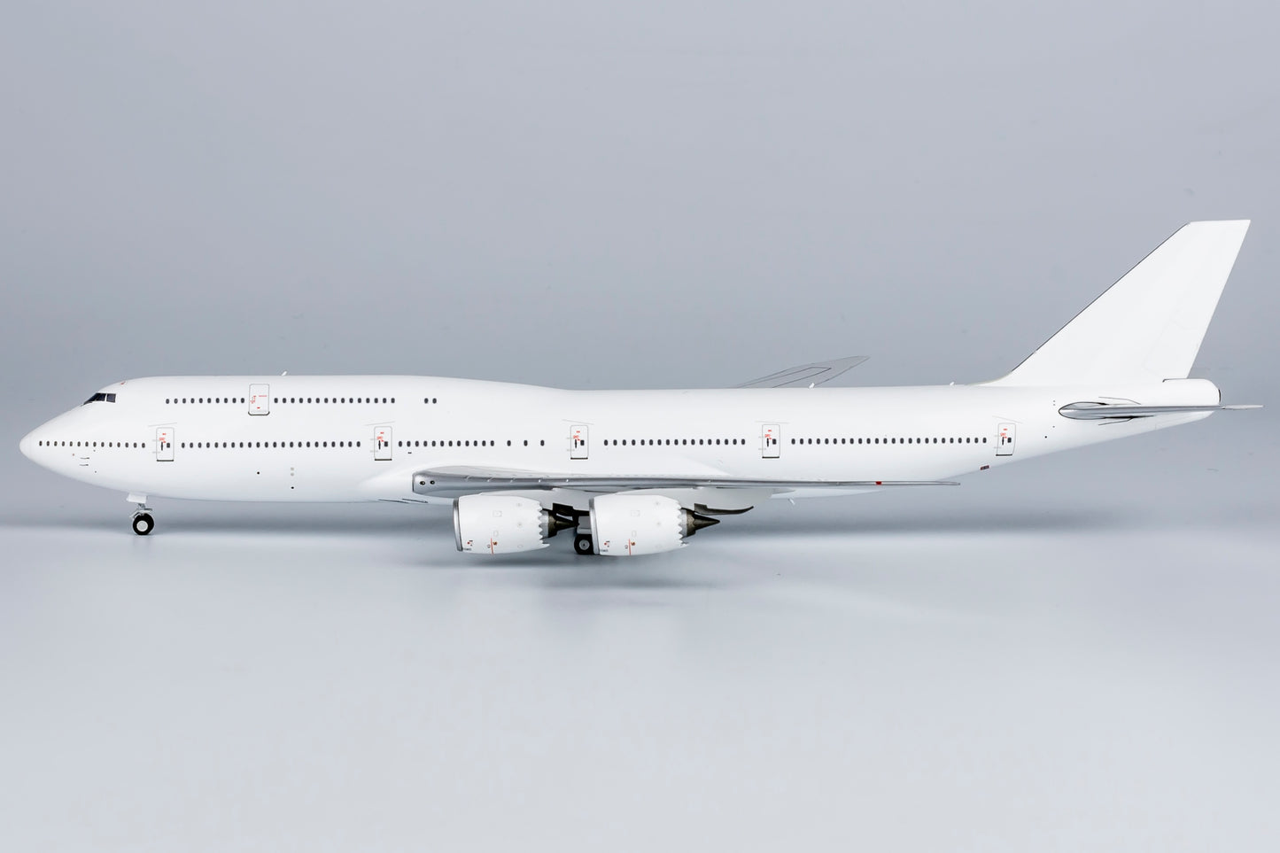 1:400 Blank Boeing 747-8 NG Models