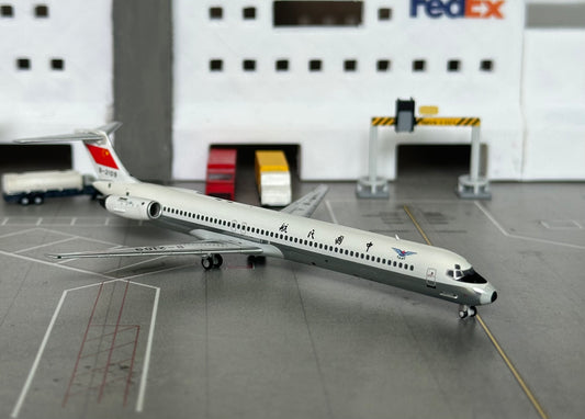 1:400 CAAC MD-82 B-2109 (No cheatline & Polished Belly NG Models