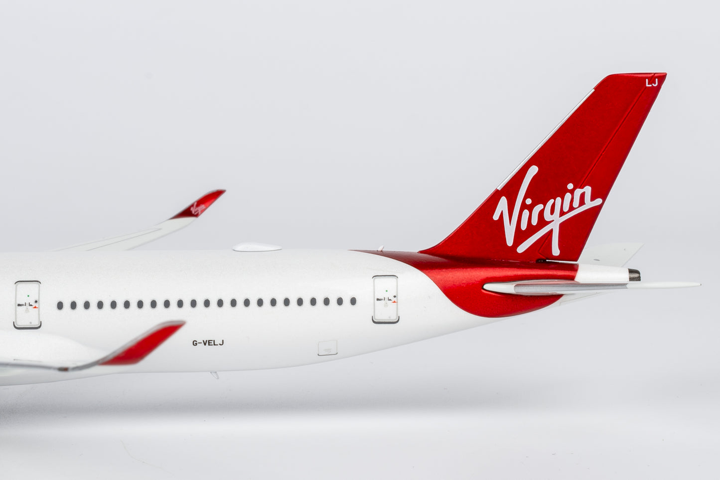 1:400 Virgin Atlantic A350-1000 G-VELJ “Bennie Jet” NG Models