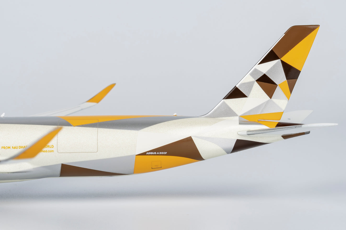 1:400 Etihad Airways A350F NG Models. Fantasy Livery**