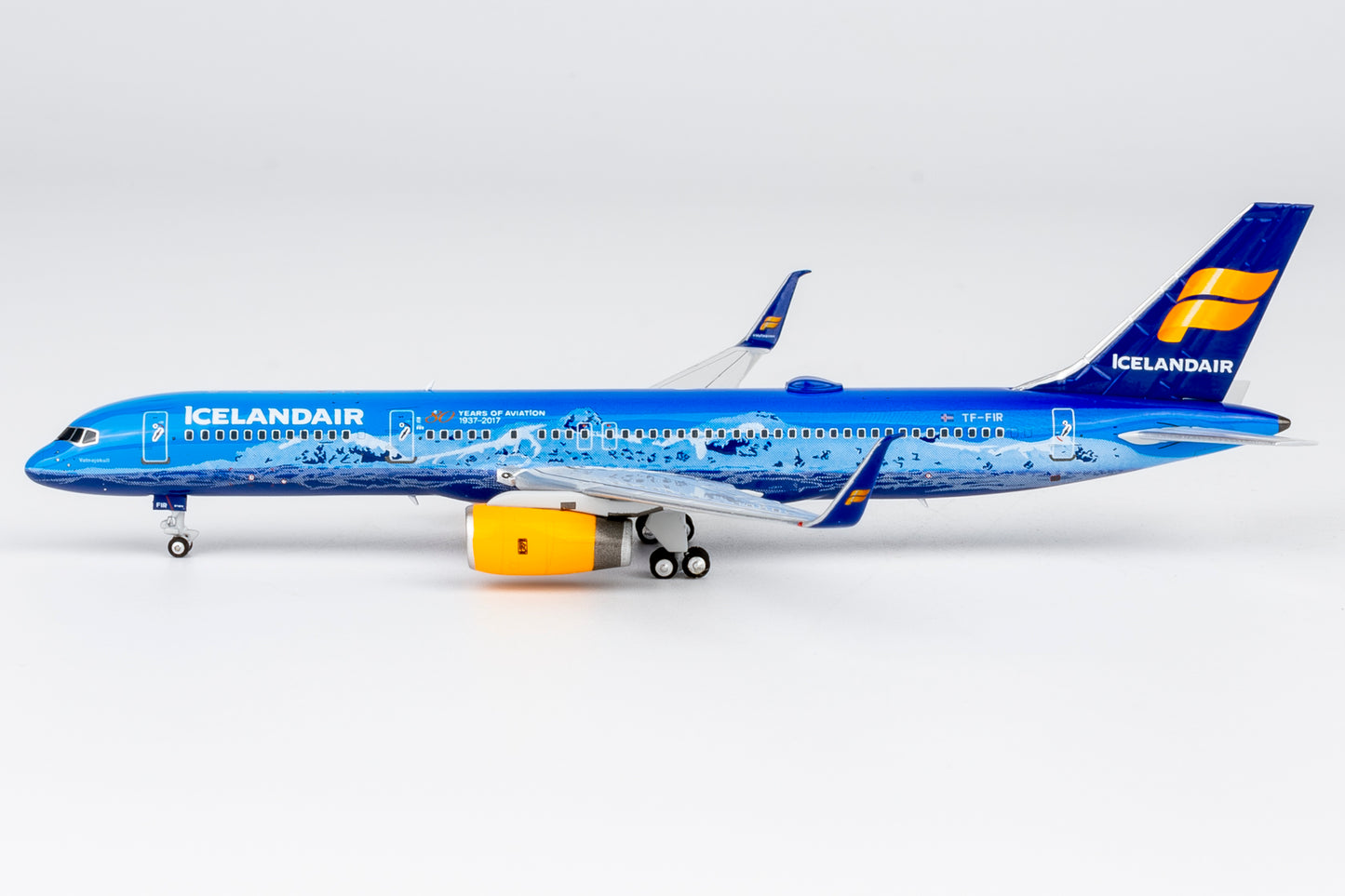 1:400 Icelandair B757-200 “Vatnajokull” NG Models