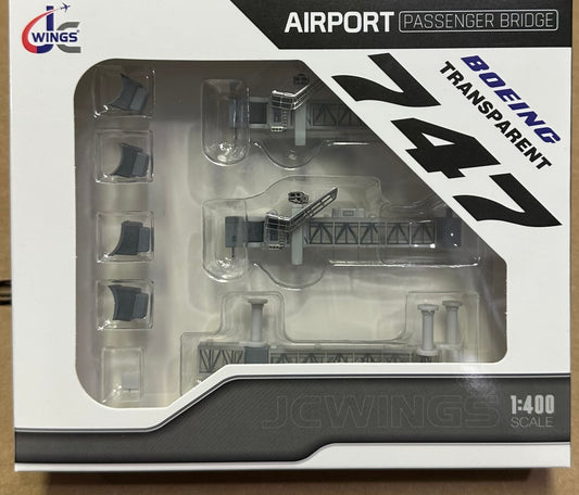 1:400 Airport Passenger Boarding Bridge Set GSE B747 (Transperent) JC Wings