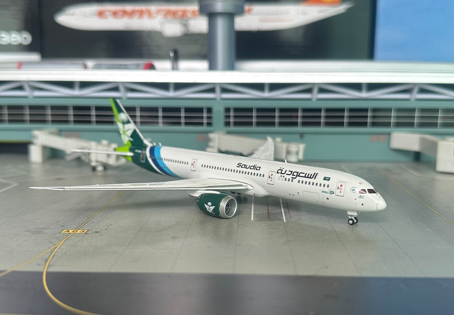1:400 Saudi Arabian Airlines B787-9 Dreamliner Gemini Jets
