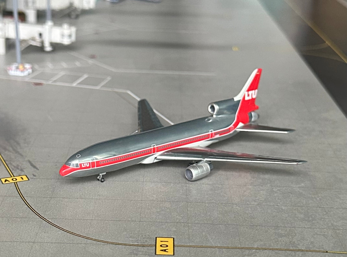 1:500 LTU Lockheed L-1011 Tristar Herpa Wings