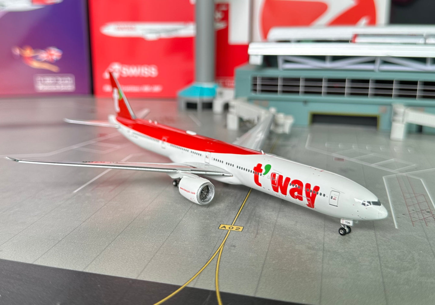 1:400 T’Way Air B777-300ER Phoenix Models