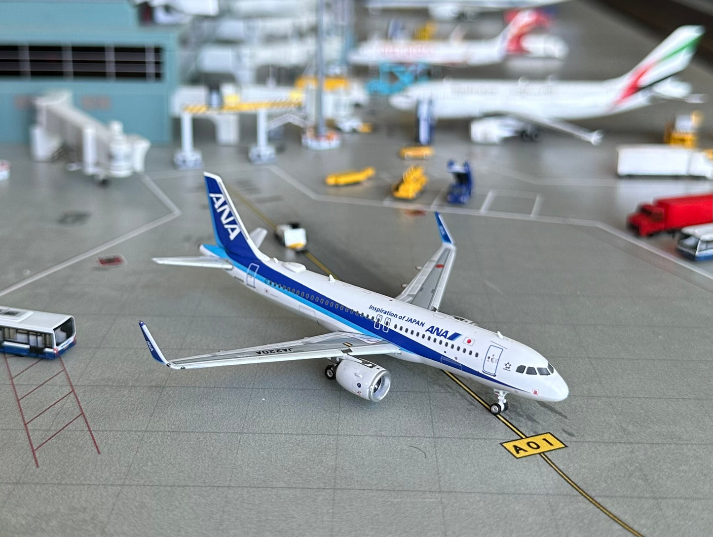 1:400 ANA All Nippon Airways A320neo Phoenix Models