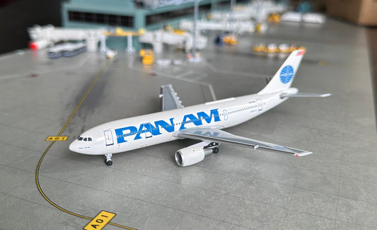 1:400 Pan Am A300-BA N213PA AeroClassics