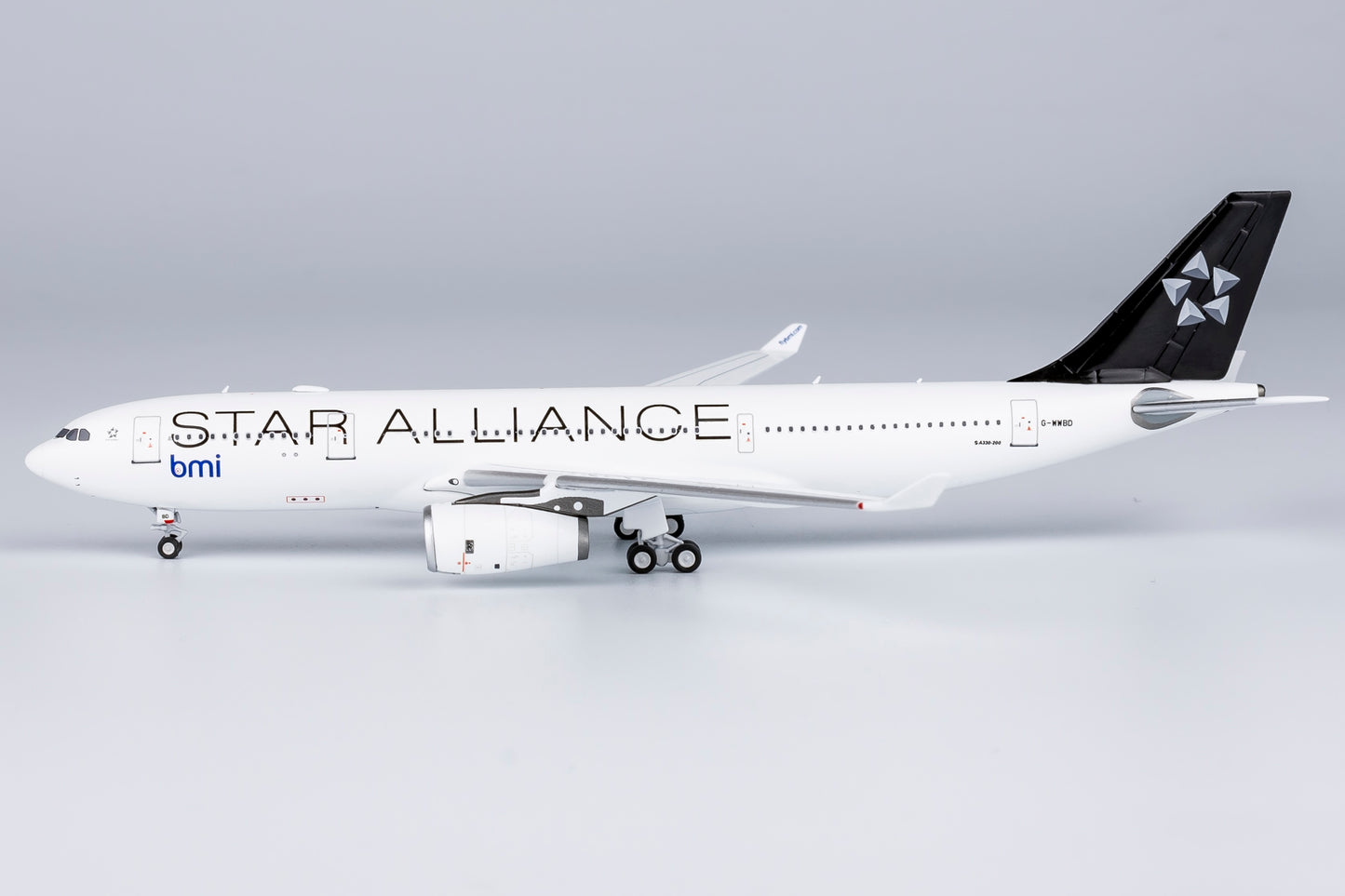 1:400 bmi British Midland International A330-200 "Star Alliance" NG Models