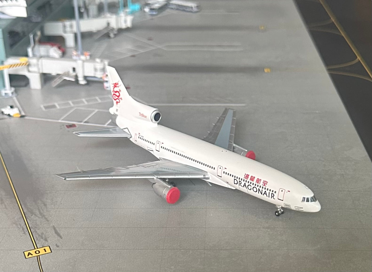 1:400 Dragon Air Lockheed L-1011 Tristar BlueBox