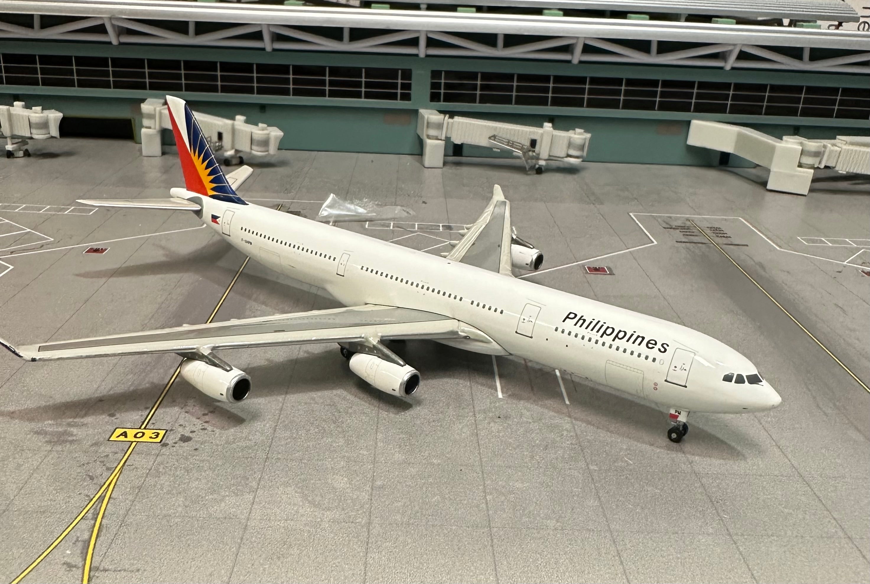 1 400 Philippines Airlines A340 300 Gemini Jets mv400models